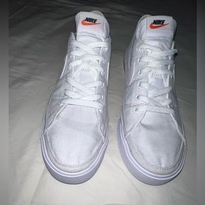 Men’s Size 9 Court Legacy Canvas